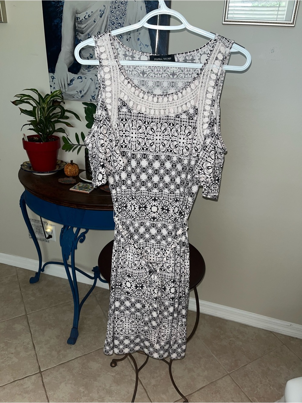 Ivanka Trump Cold Shoulder Midi Dress - L